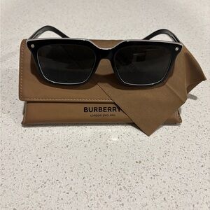Burberry Black Sunglasses with Case
